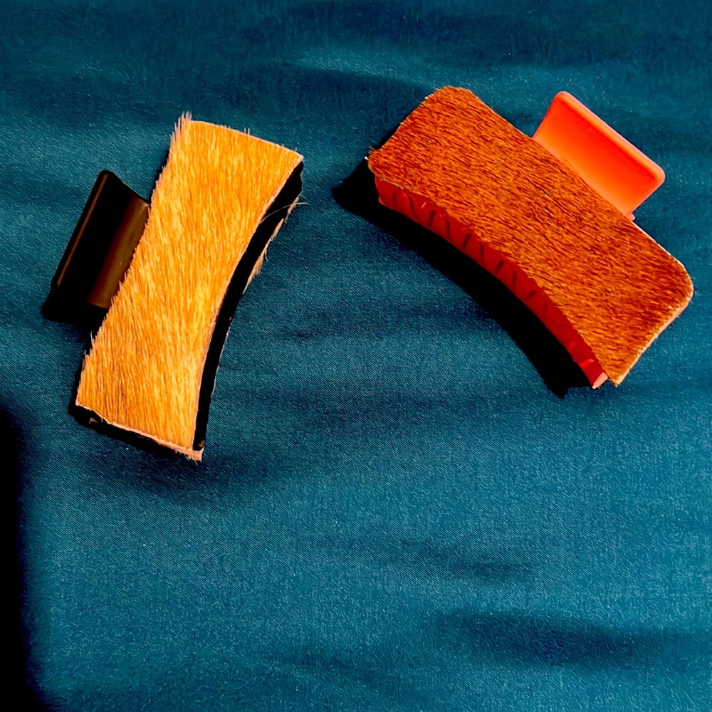 Claw clips with cowhide